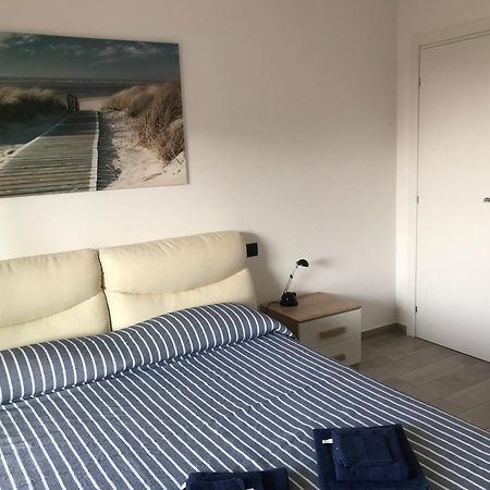 La Conchiglia A Marina Apartment Marina Di Carrara Ngoại thất bức ảnh