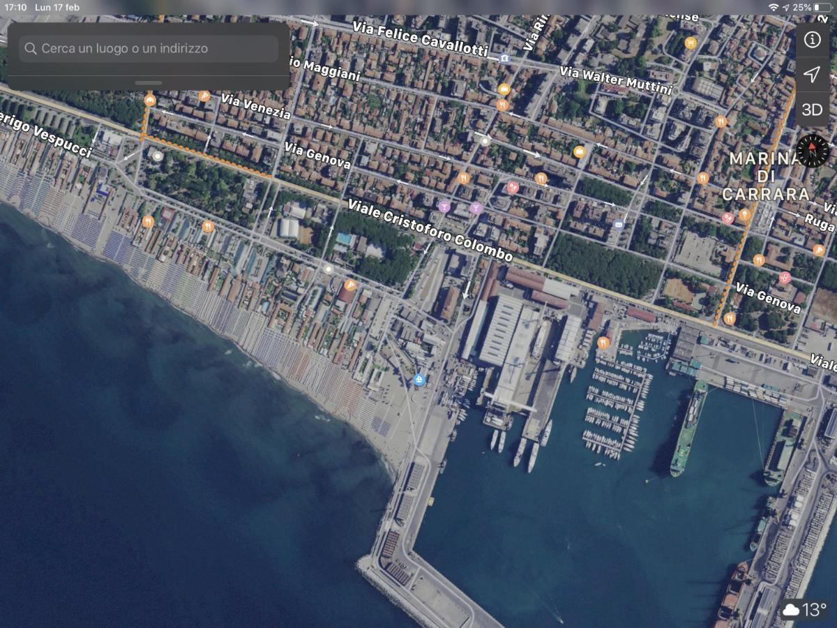 La Conchiglia A Marina Apartment Marina Di Carrara Ngoại thất bức ảnh