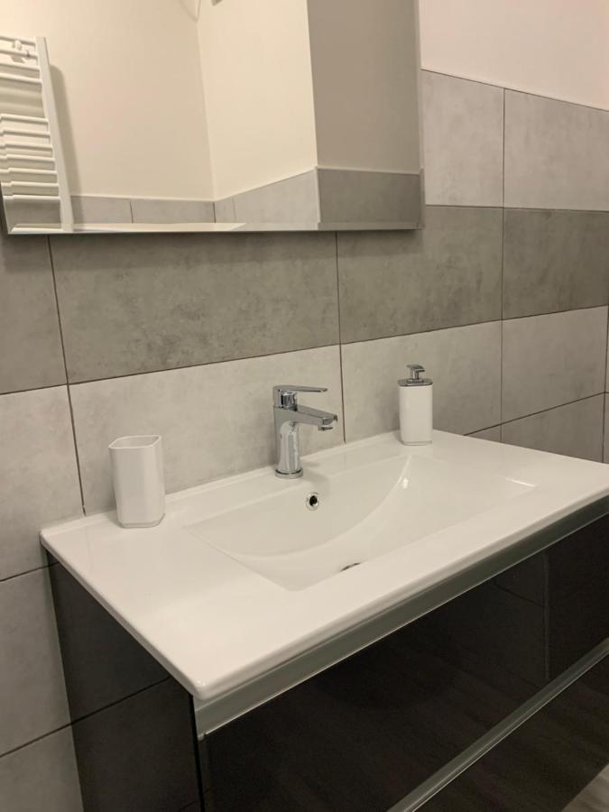 La Conchiglia A Marina Apartment Marina Di Carrara Ngoại thất bức ảnh