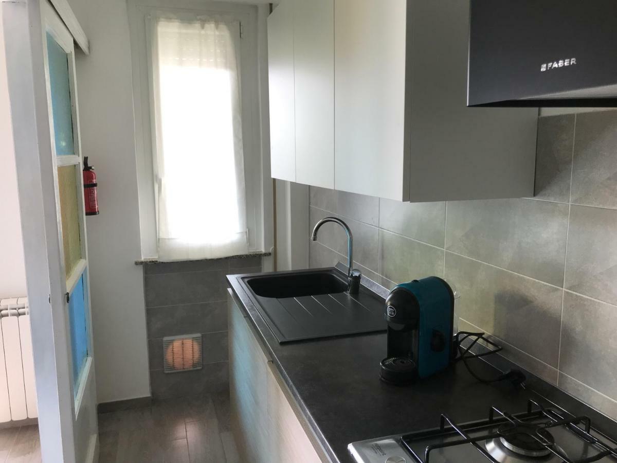 La Conchiglia A Marina Apartment Marina Di Carrara Ngoại thất bức ảnh